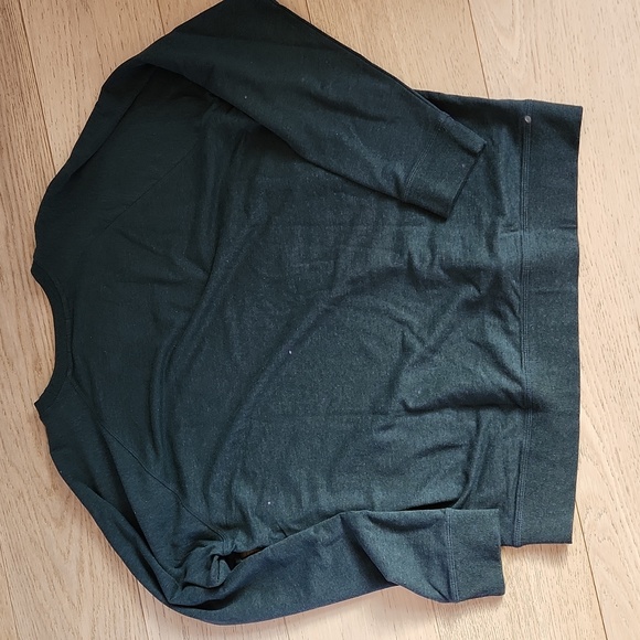 Peter Millar Lava Wash Crew-Neck Sweatshirt in Balsam - Picture 3 of 9